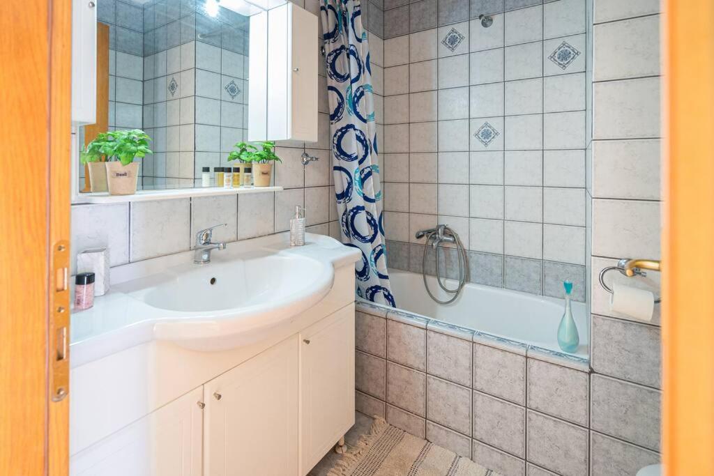 Apartament Finas Penthouse,Private Terrace,Great View,Mins From Sea Kawala Zewnętrze zdjęcie